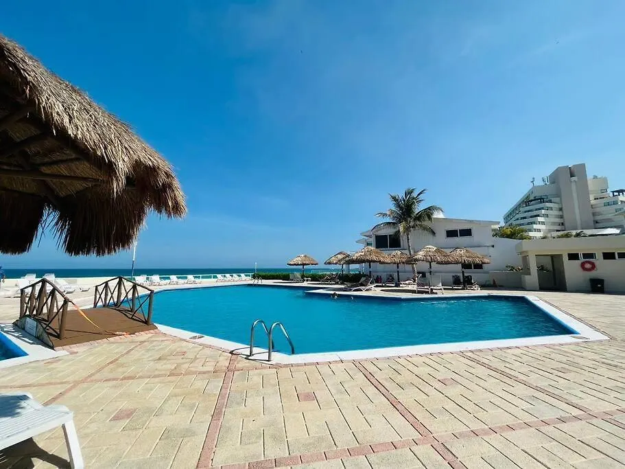 Panoramic Oceanview Private Rooftop Brisas1409 Cancun
